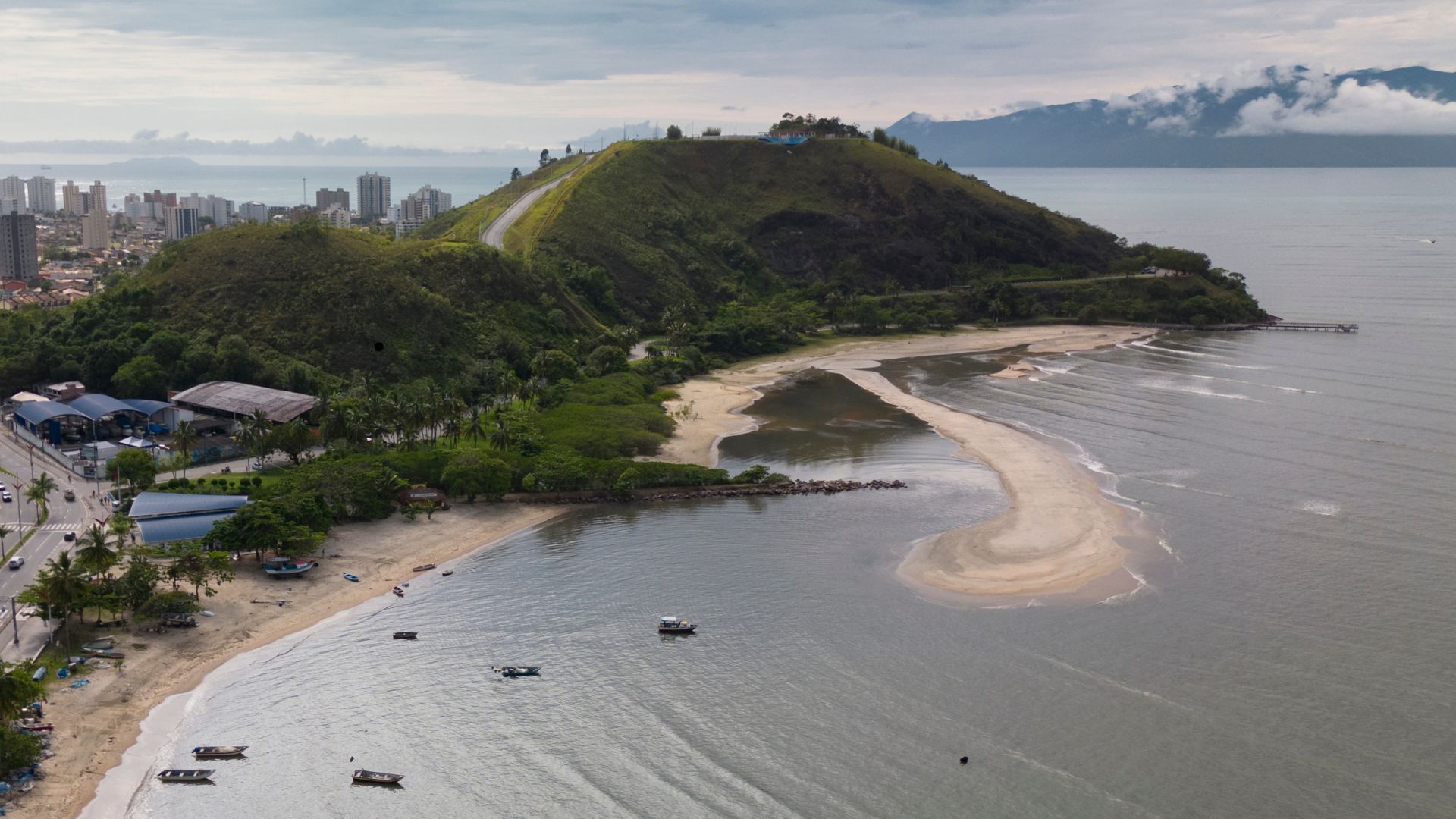 Caraguatatuba, cidade franqueada Tudoem